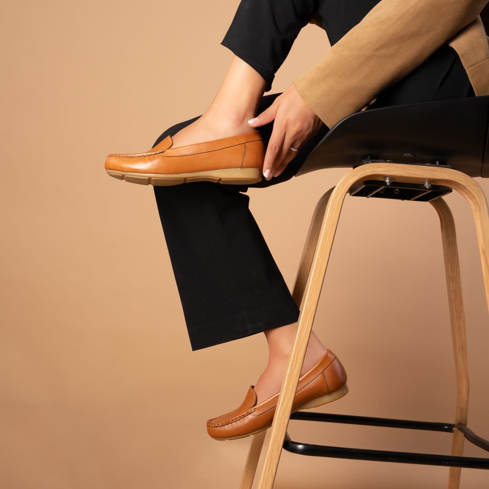 Leather Loafers in brown, photo 3